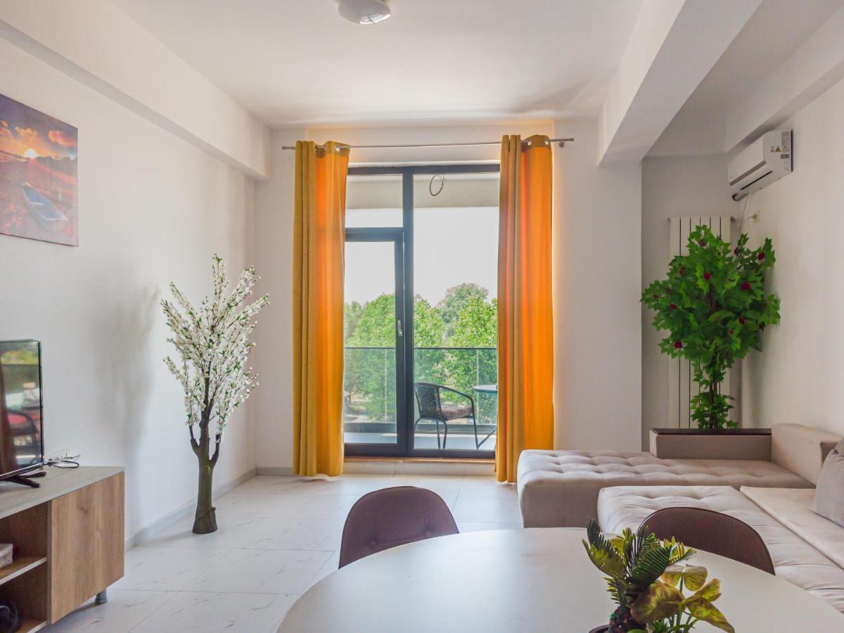 B&P Apartments Promenada Năvodari Εξωτερικό φωτογραφία